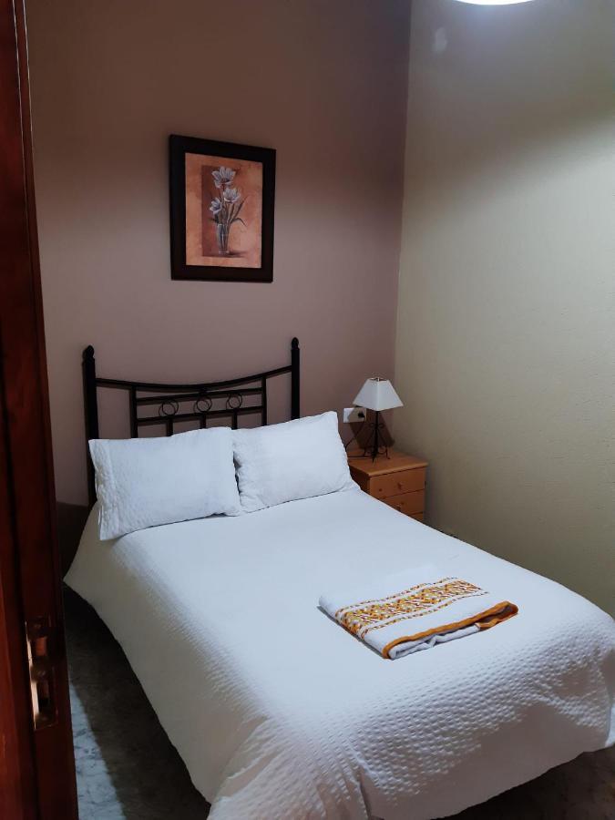 Alojamiento Mª Carmen El Real de la Jara Room photo